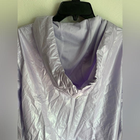 Zyia Active Lightweight Windbreaker Jacket - Picture 5 of 10